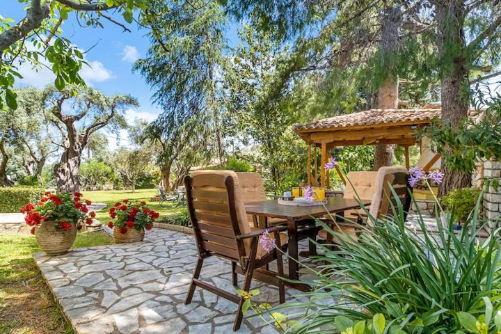 Poly'S Villa Lefkada Apolpaina Extérieur photo
